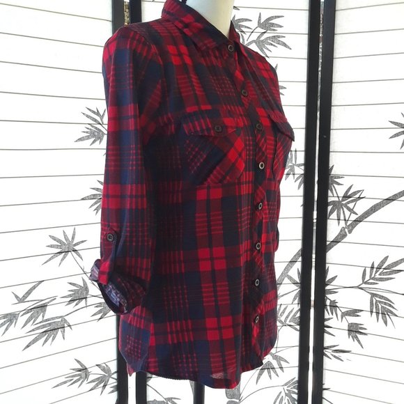 Polly & Esther Red Plaid 3/4 Sleeve Fitted Top - Picture 8 of 11